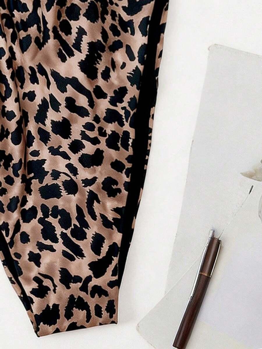 DWUCZĘŚCIOWY STRÓJ KĄPIELOWY ANIMAL PRINT