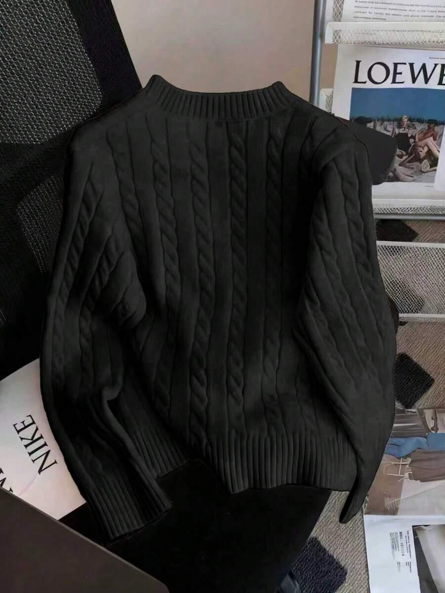 CZARNY SWETER OKRĄGŁY DEKOLT 