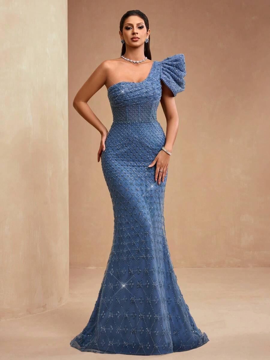 niebieska sukienka maxi zdobienia połysk 