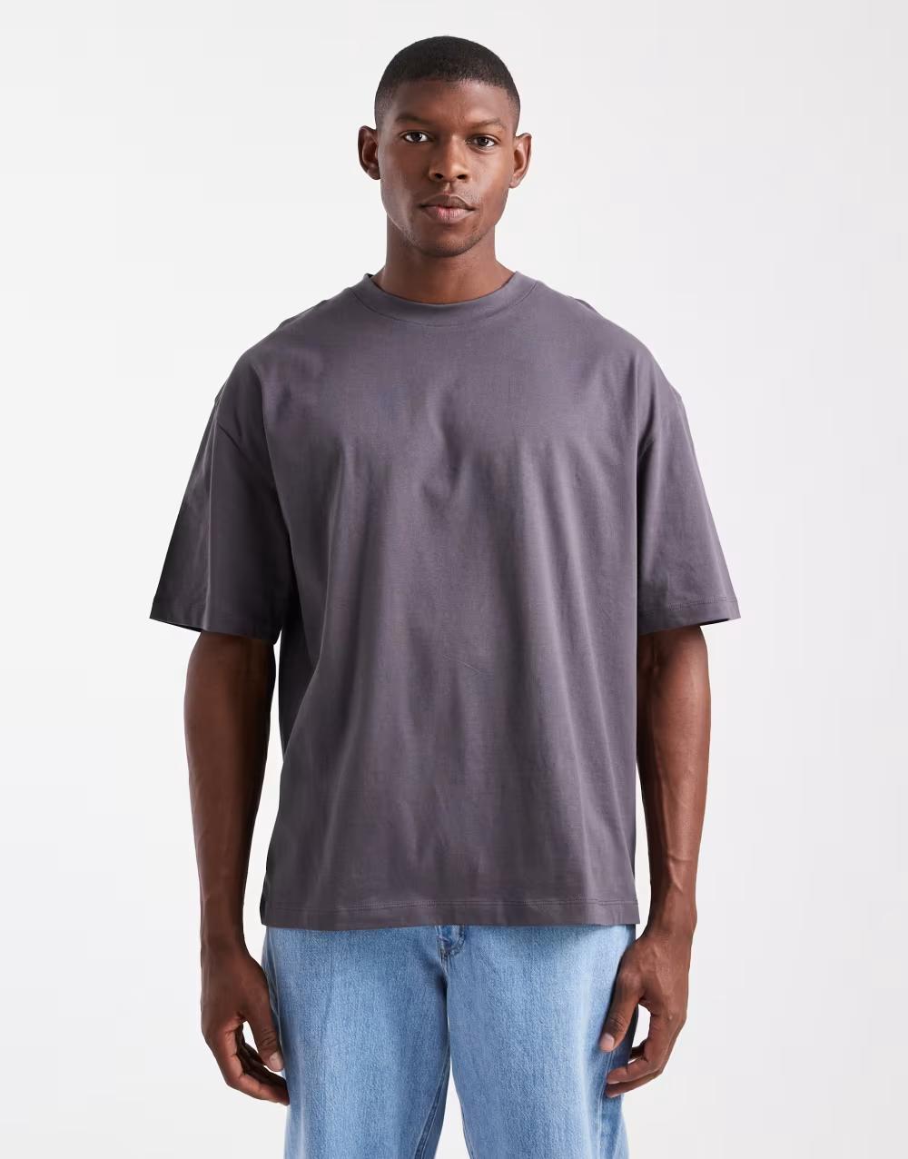 szary gładki t-shirt