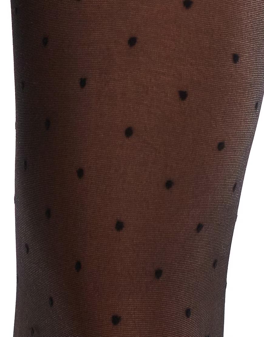 CZARNE W DROBNE GROSZKI
