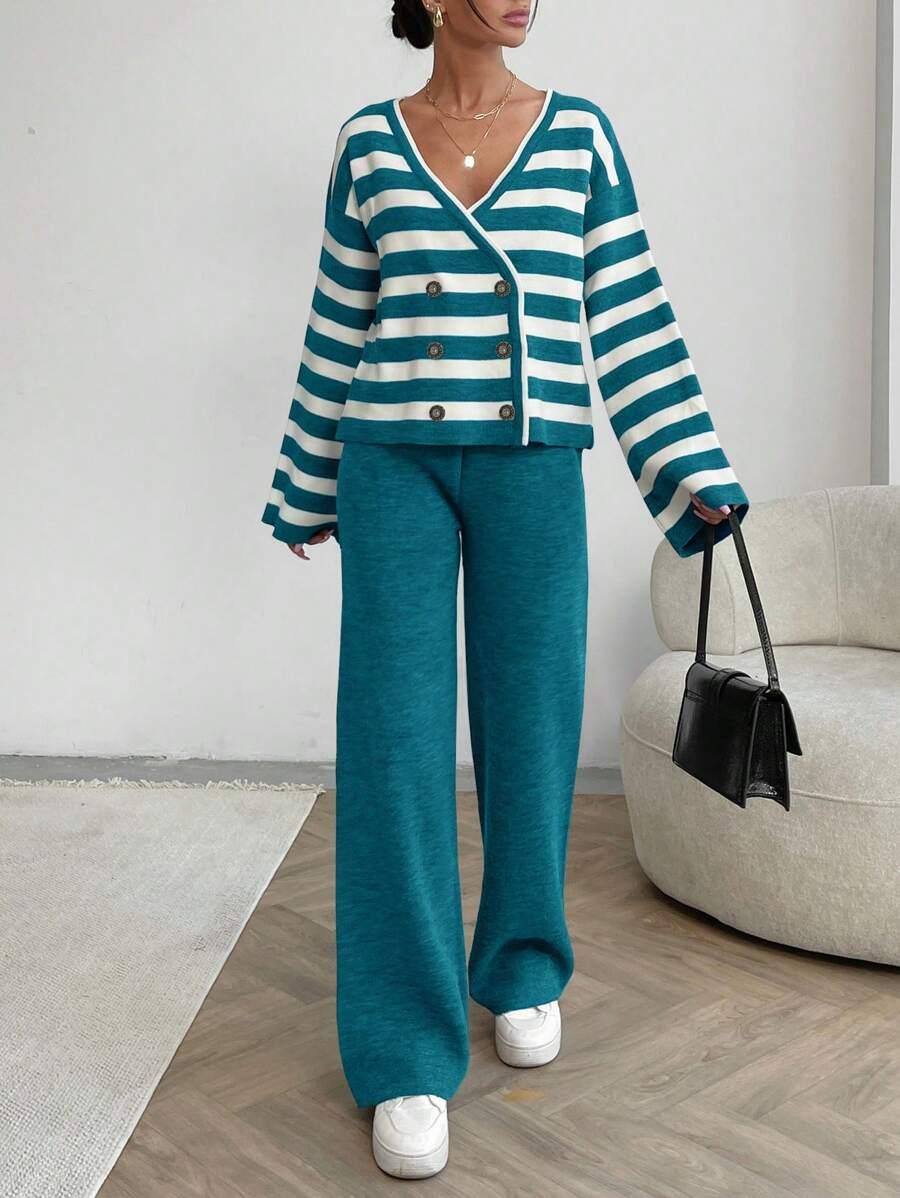 SWETER SPODNIE KOMPLET