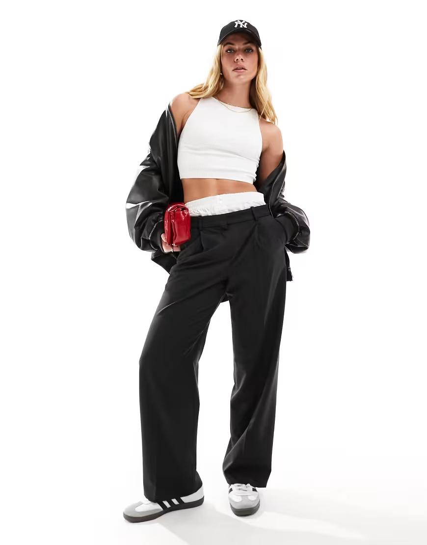 BIAŁY TOP CASUAL