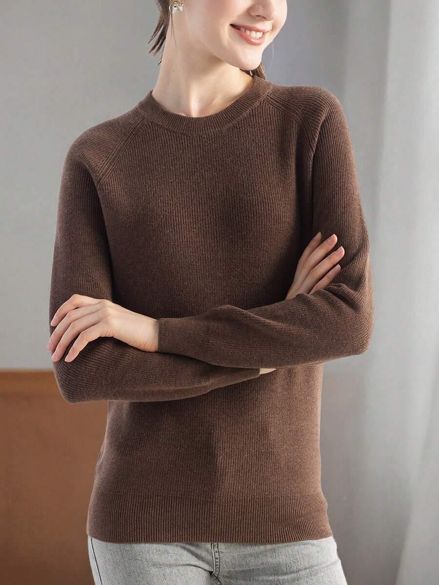 brązowy sweter z wełną