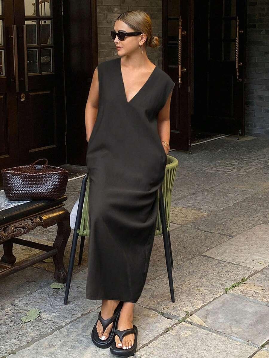CZARNA MAXI SUKIENKA