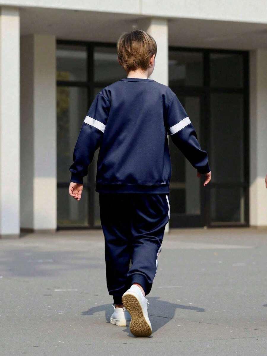 dwuczęściowy komplet spodnie bluza