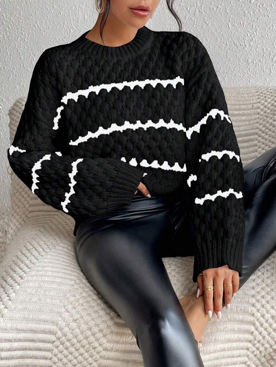 CZARNY SWETER KONTRAST 