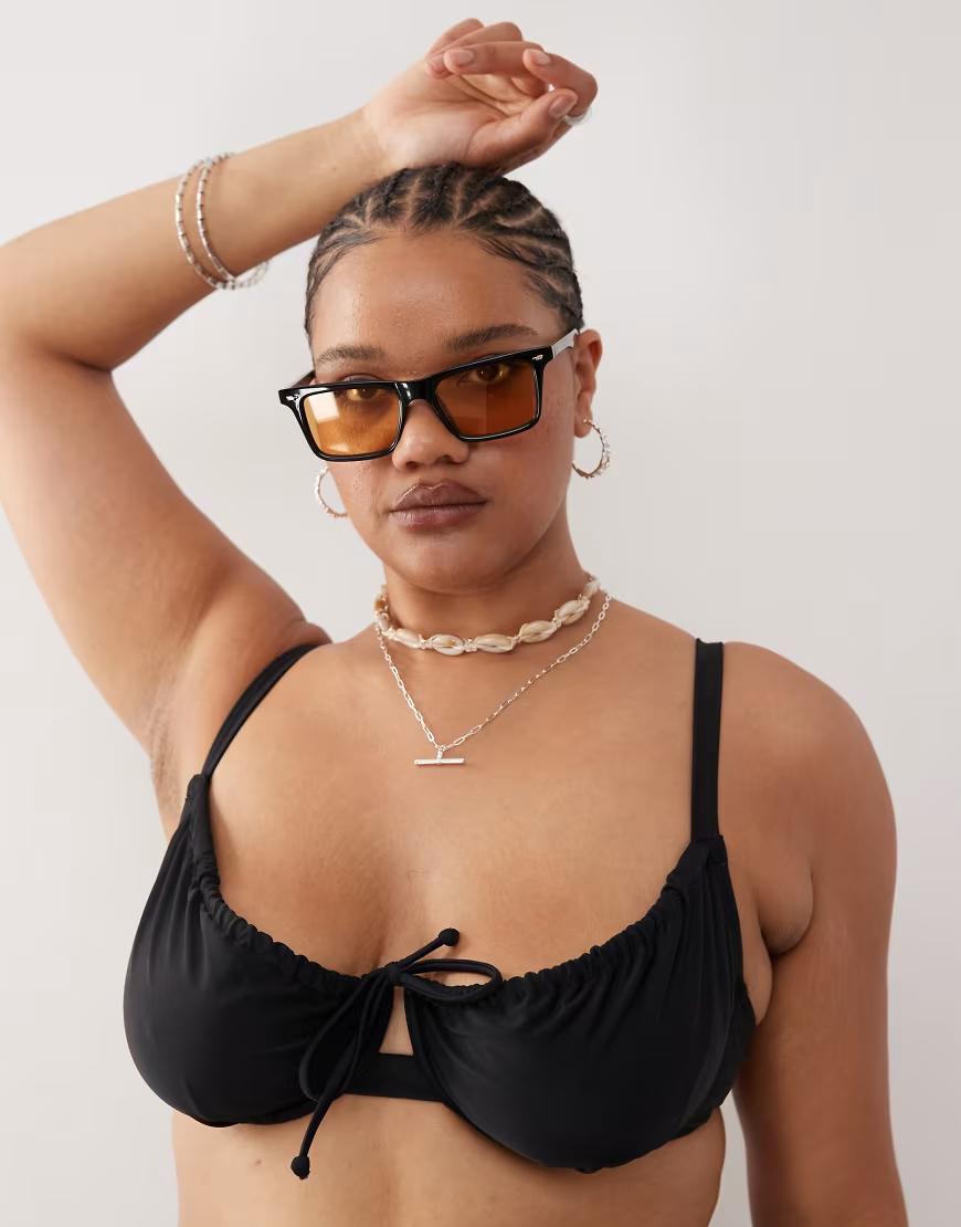 CZARNA GÓRA OD BIKINI