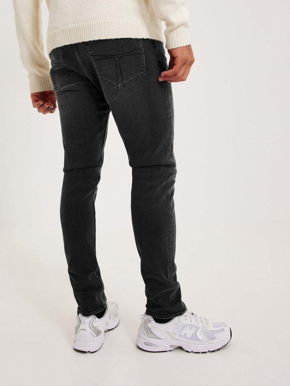 spodnie rurki jeans