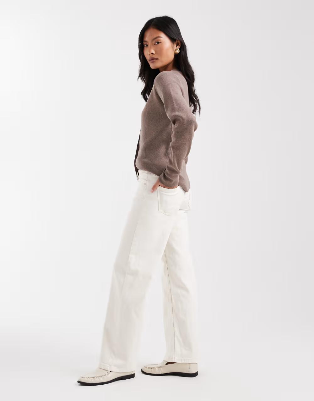 BEŻOWE SPODNIE JEANS