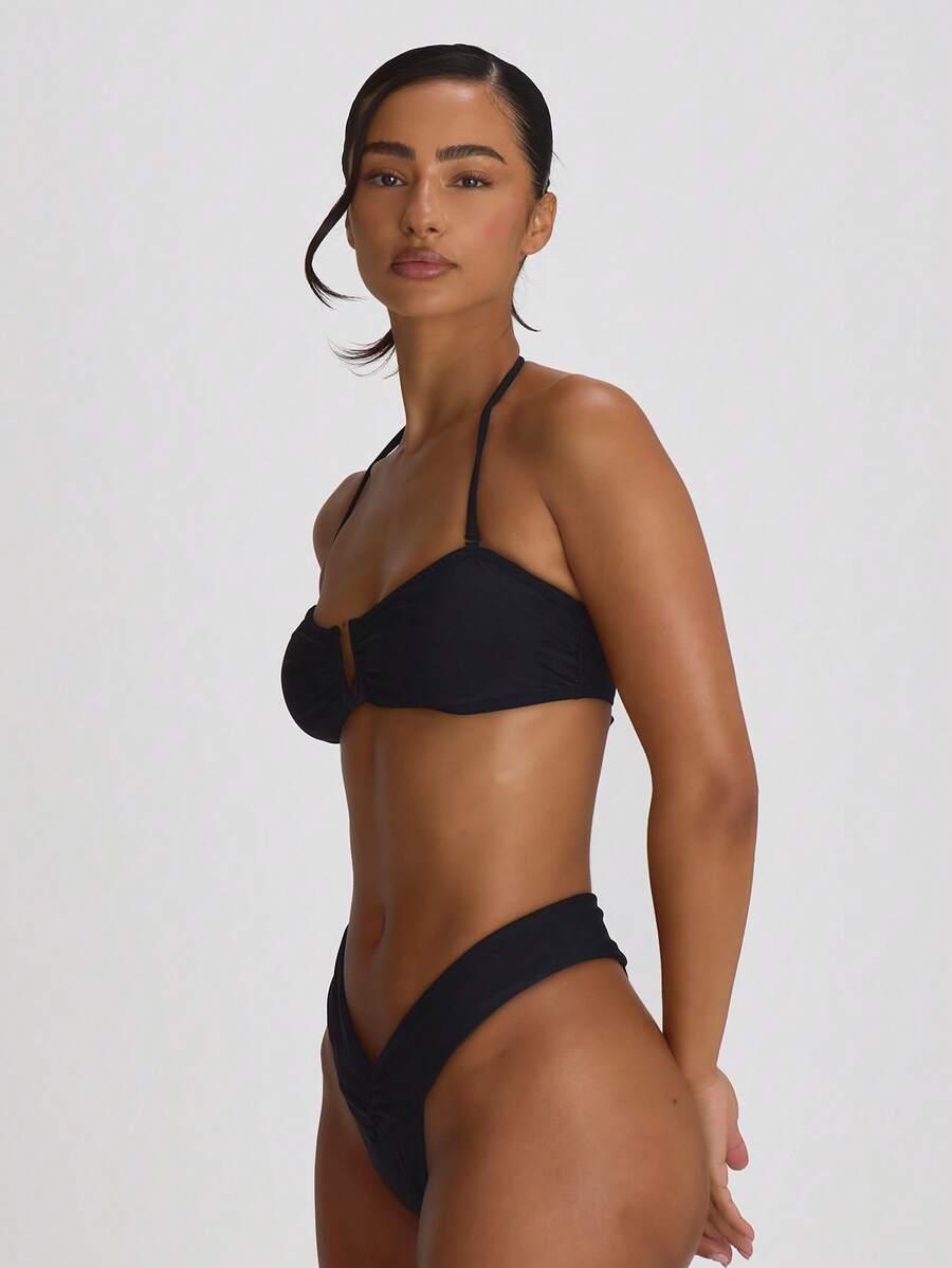 DÓŁ OD BIKINI