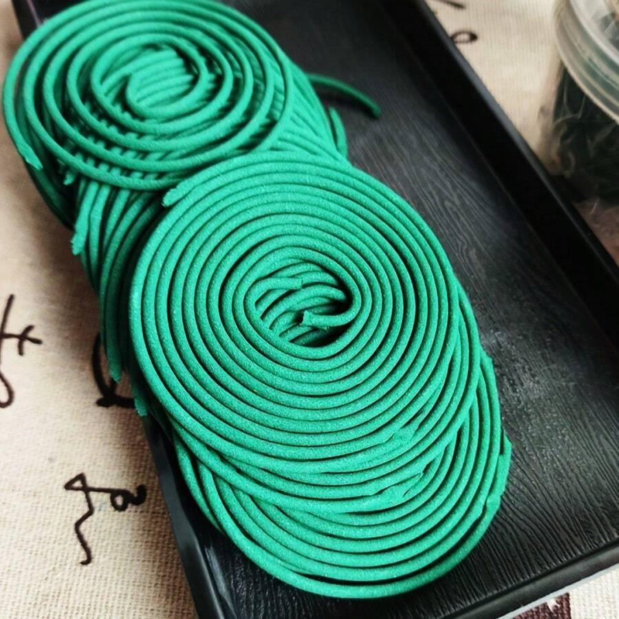 zielone spiralne kadzidła