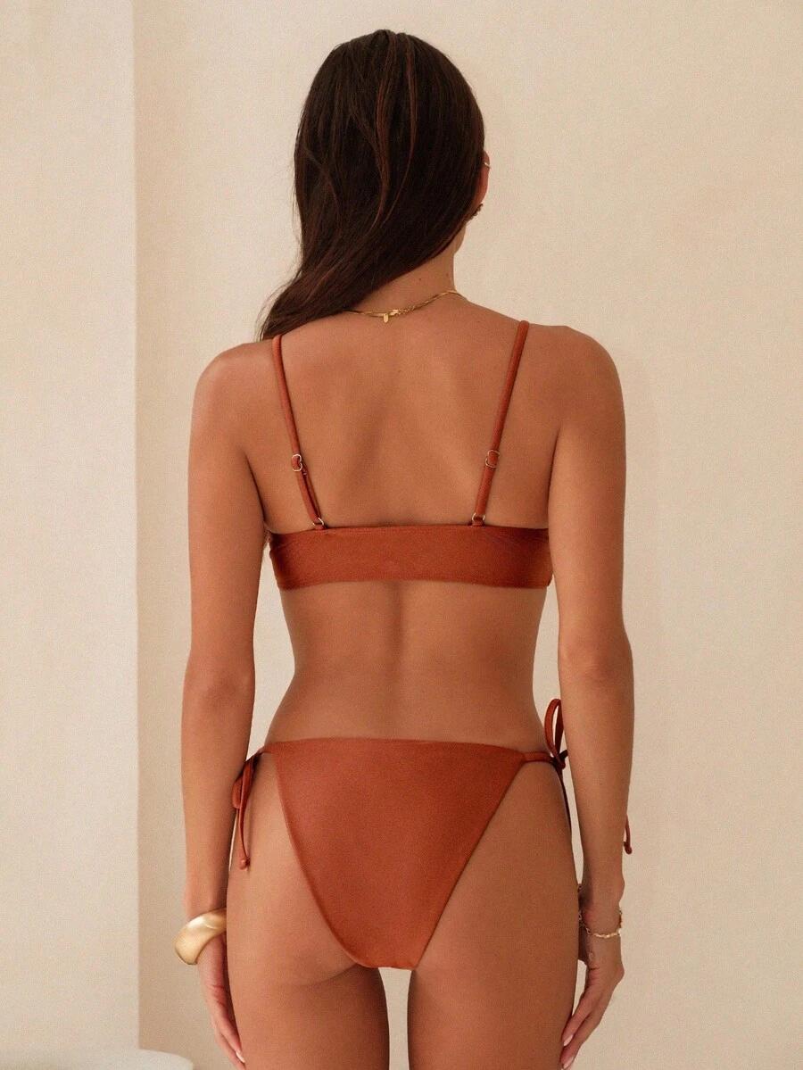 Brązowy komplet bikini wiązanie
