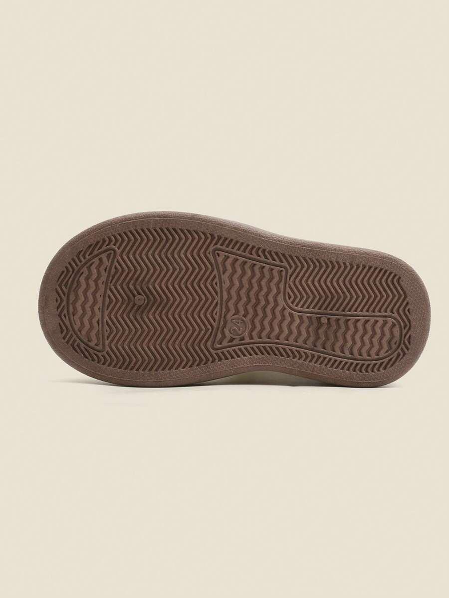 BUTY SPORTOWE NA RZEPY
