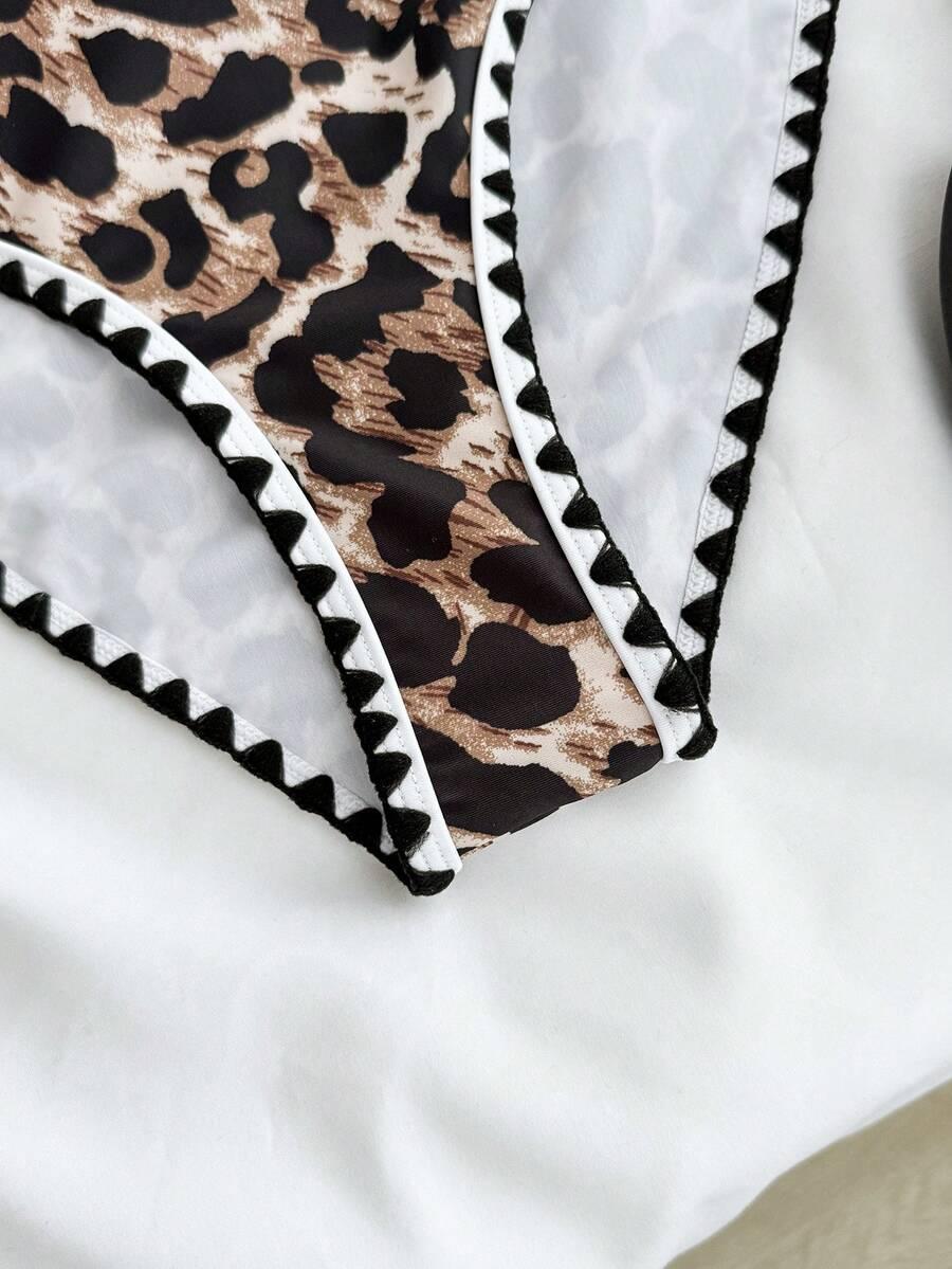 jednoczęściowy strój kąpielowy animal print wycięcie