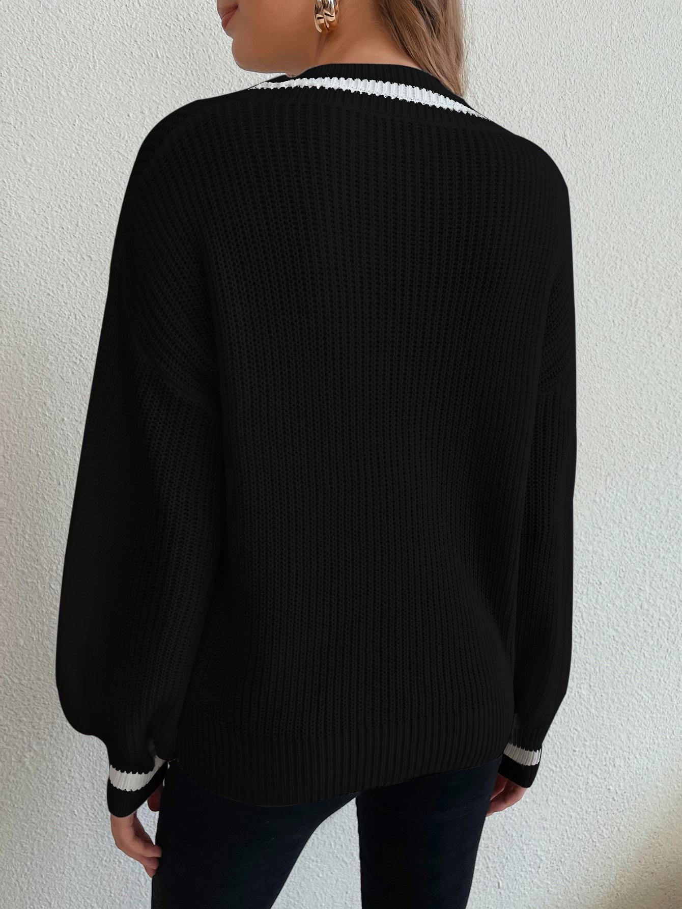 CZARNY SWETER V-NECK