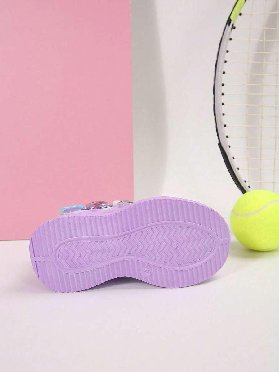 buty sportowe zdobienie