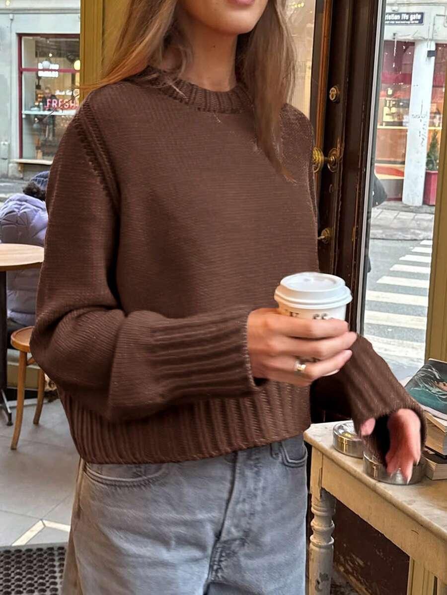 brązowy sweter długi rękaw