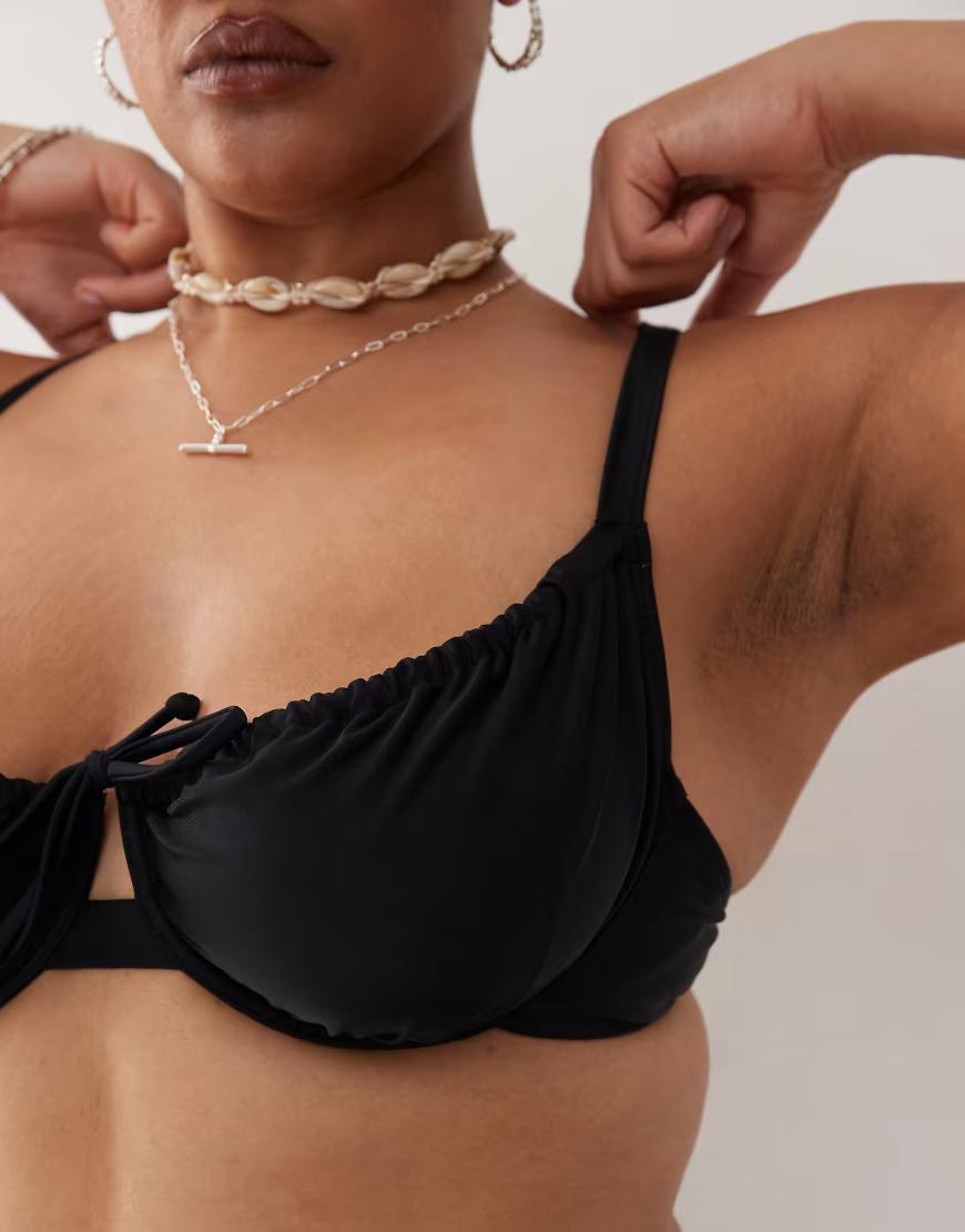 CZARNA GÓRA OD BIKINI