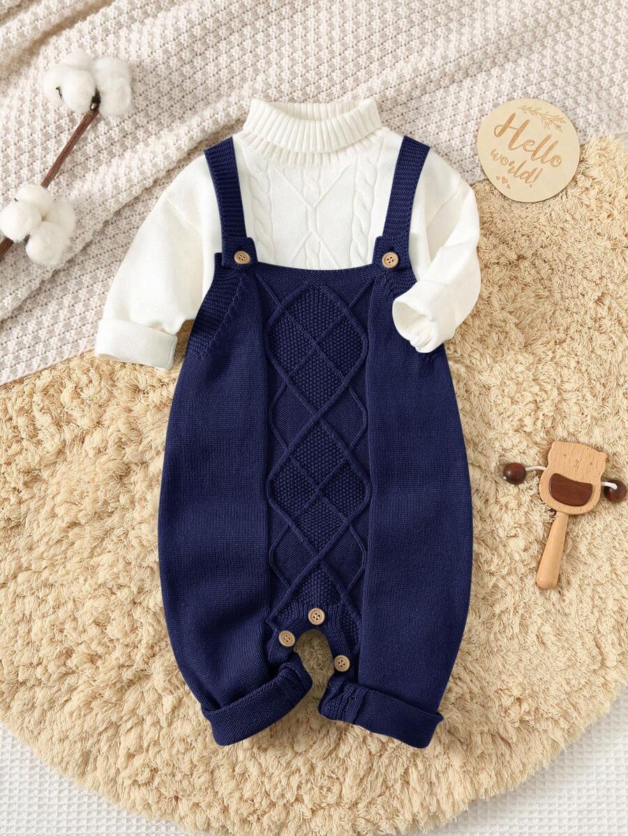 granatowy niemowlęcy kombinezon 