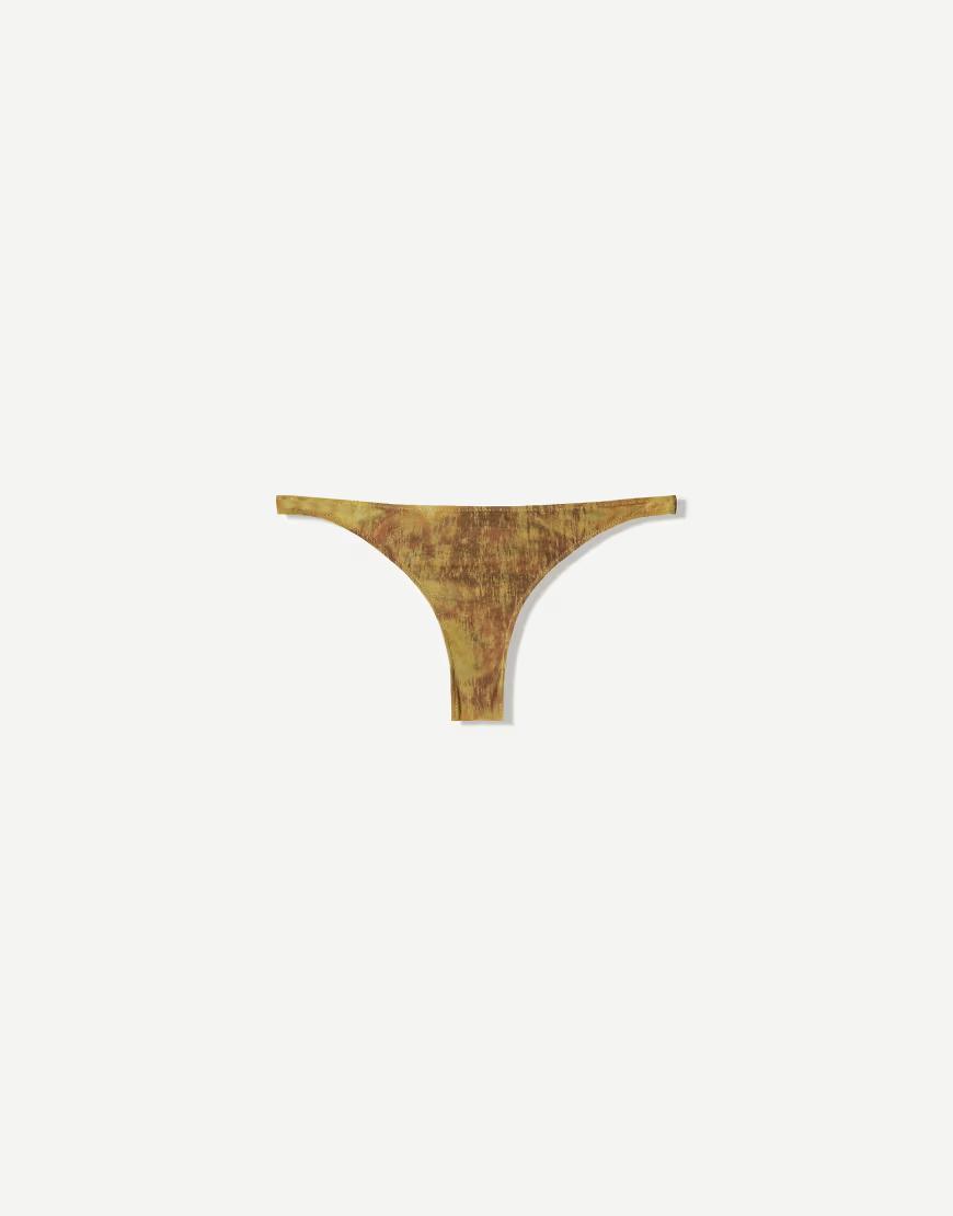 DÓŁ OD BIKINI