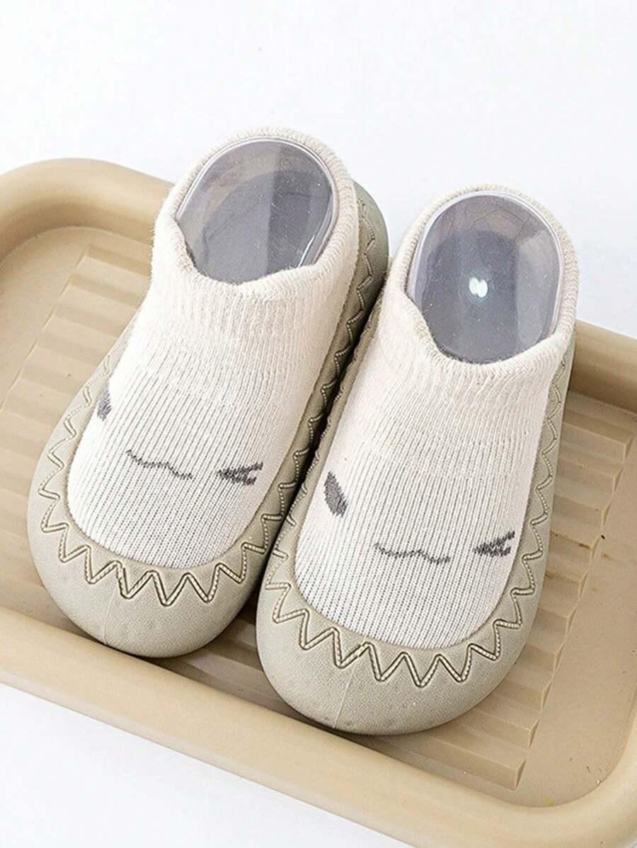 BEŻOWE BUTY DLA NIEMOWLĄT ŁĄCZENIE