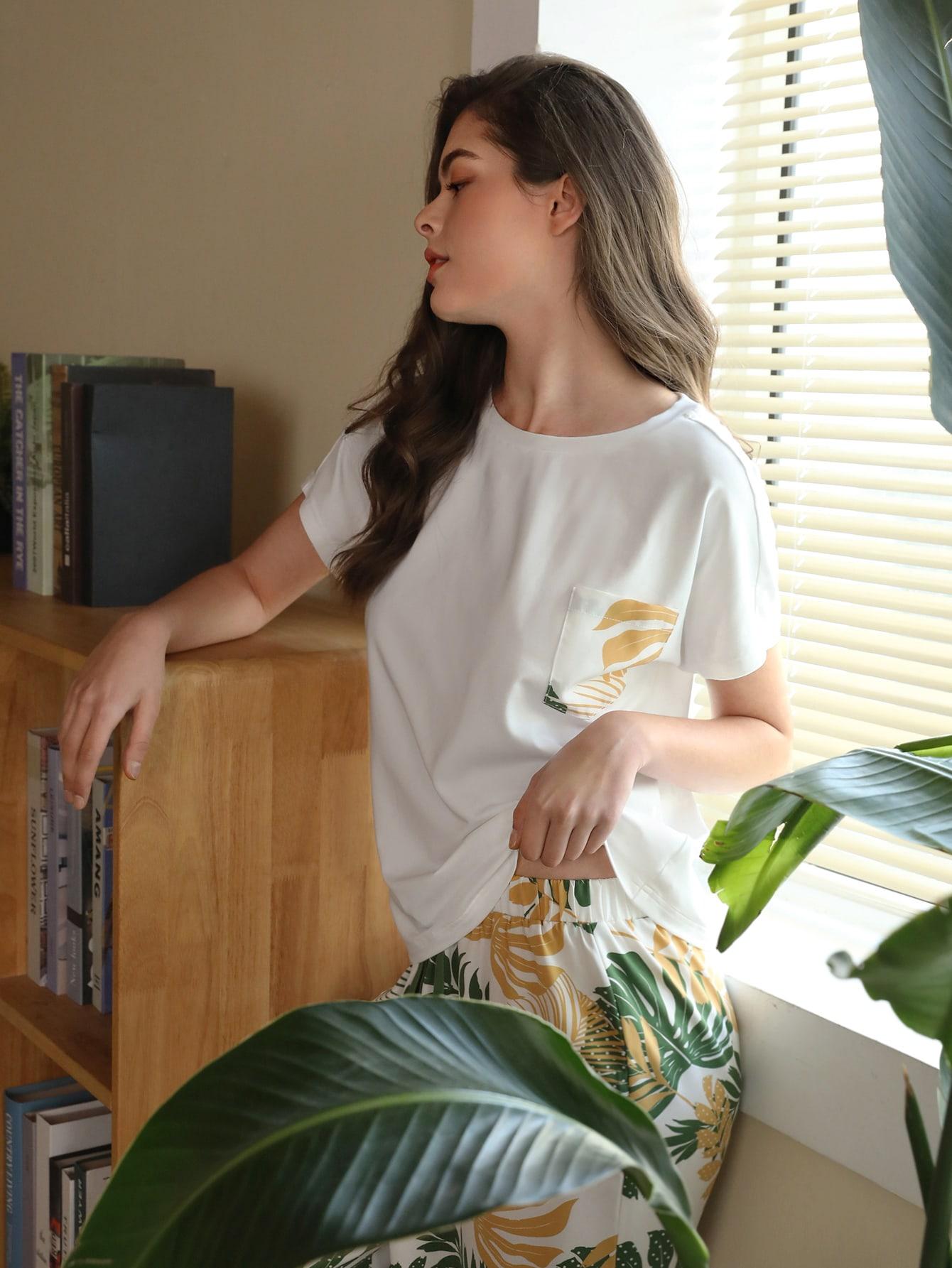 biały t-shirt piżama