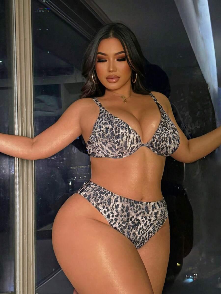 dół bikini animal print