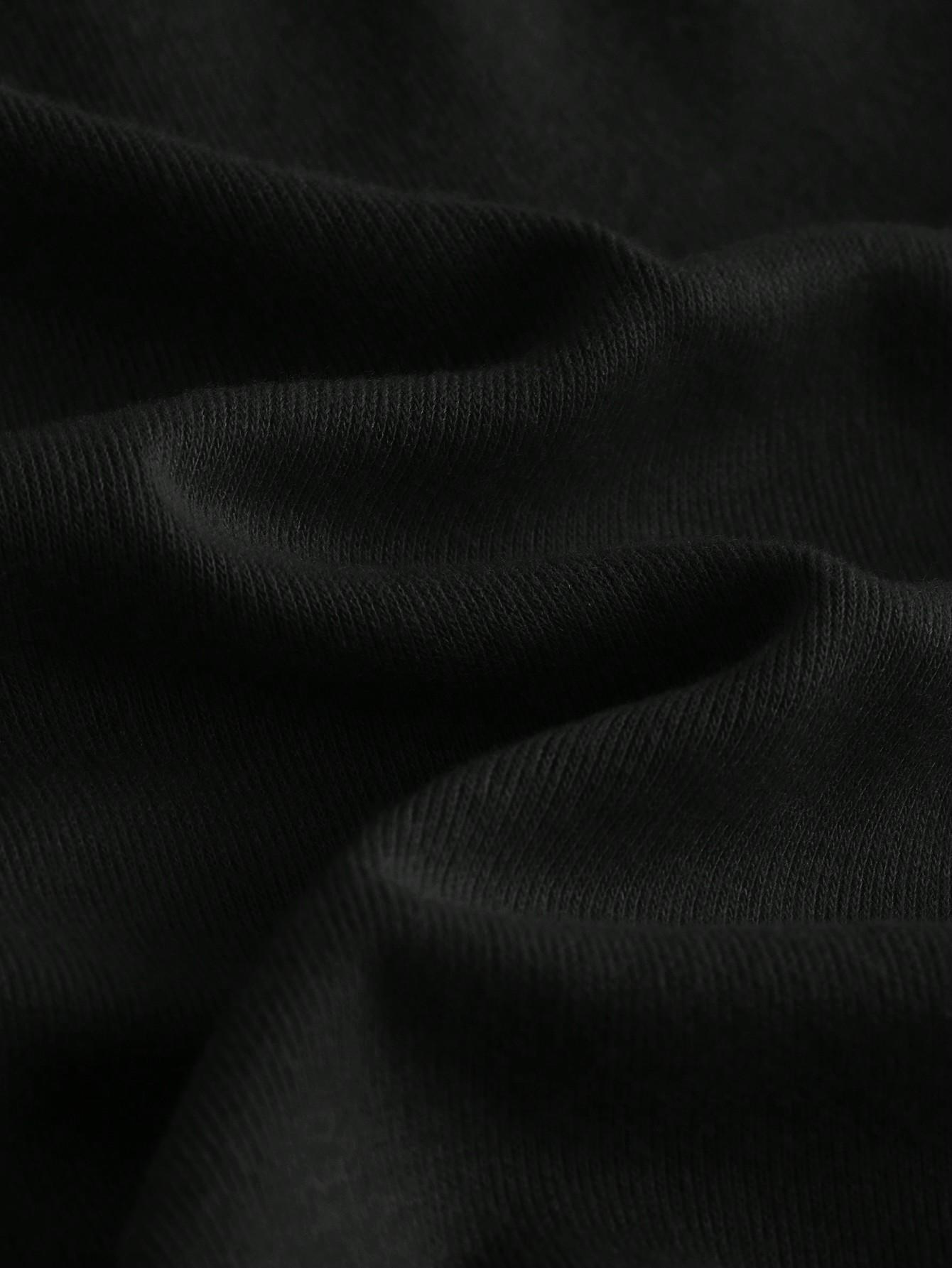 CZARNA BLUZA Z KAPTUREM