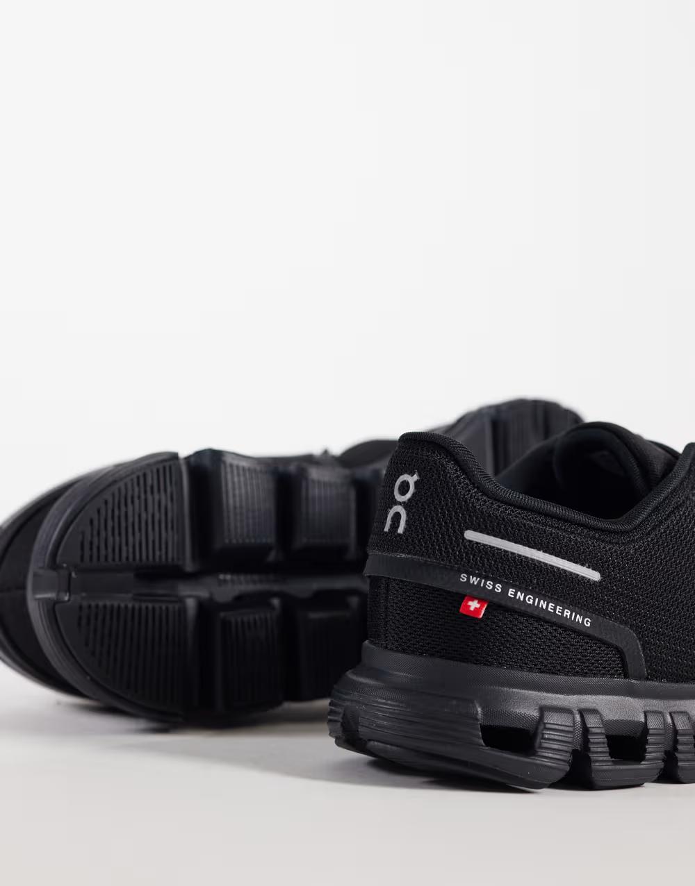 sznurowane czarne buty sportowe  Cloud 6