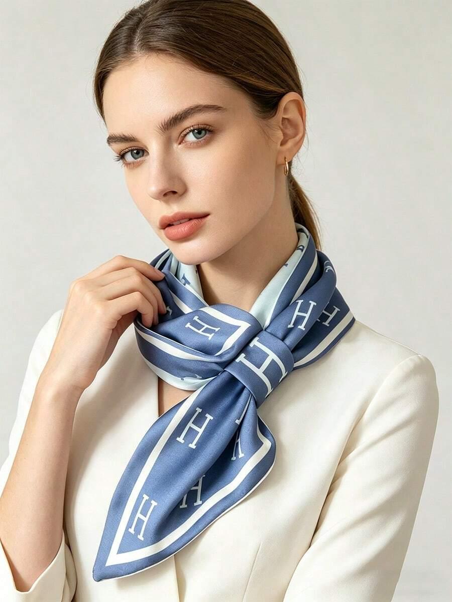 niebieska apaszka wzór