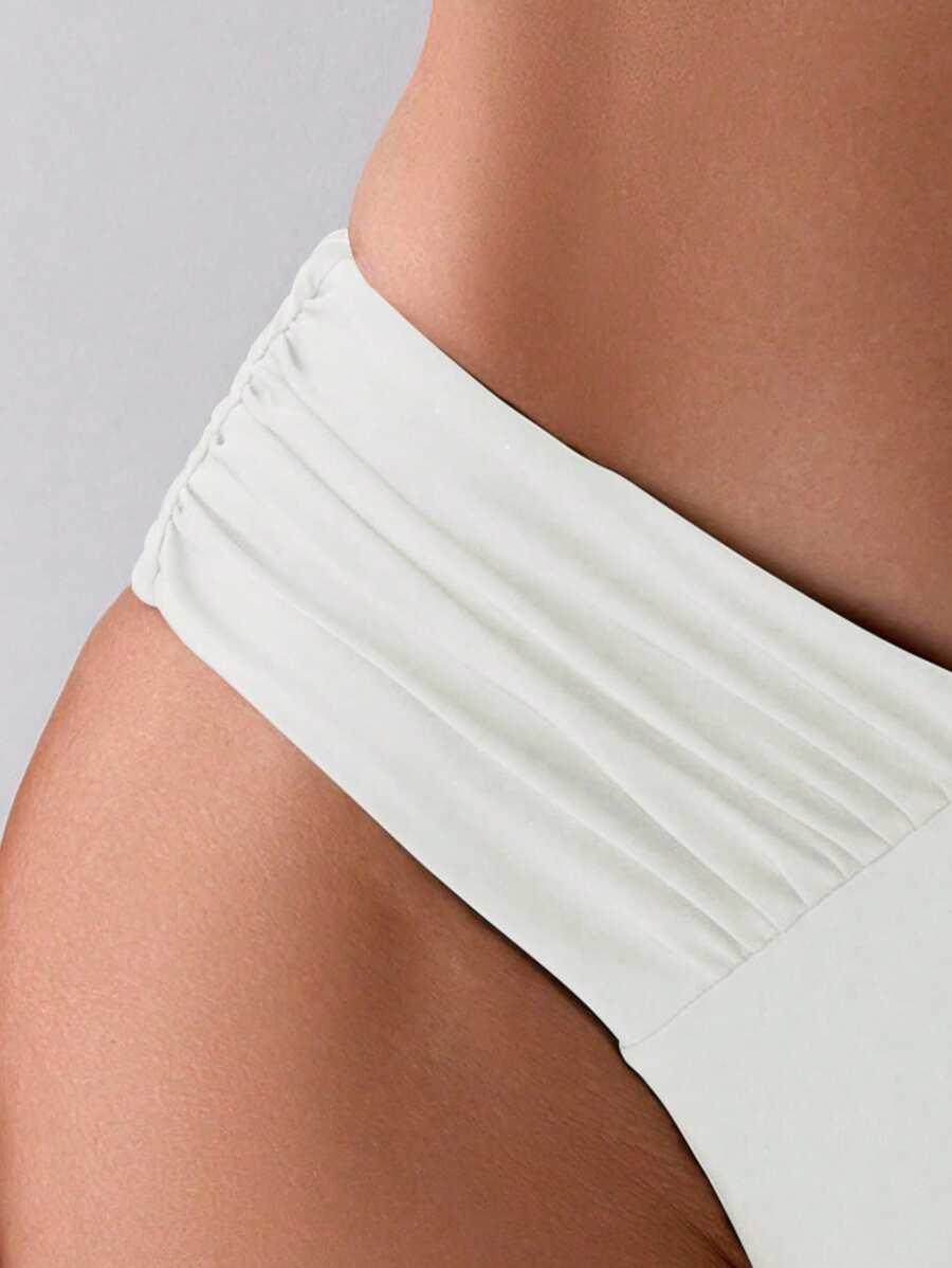 DÓŁ OD BIKINI
