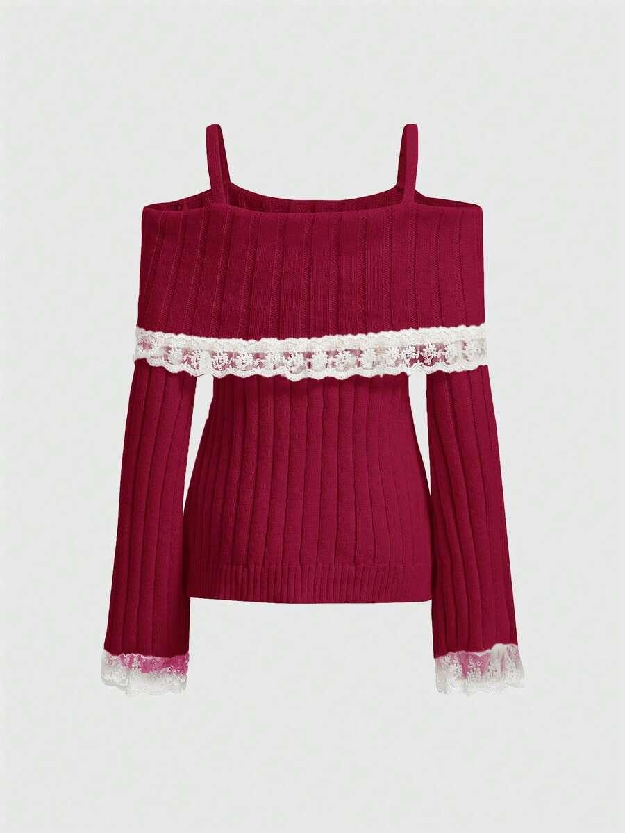 czerwony sweter koronka