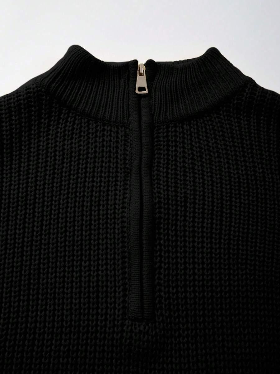 czarny sweter zamek