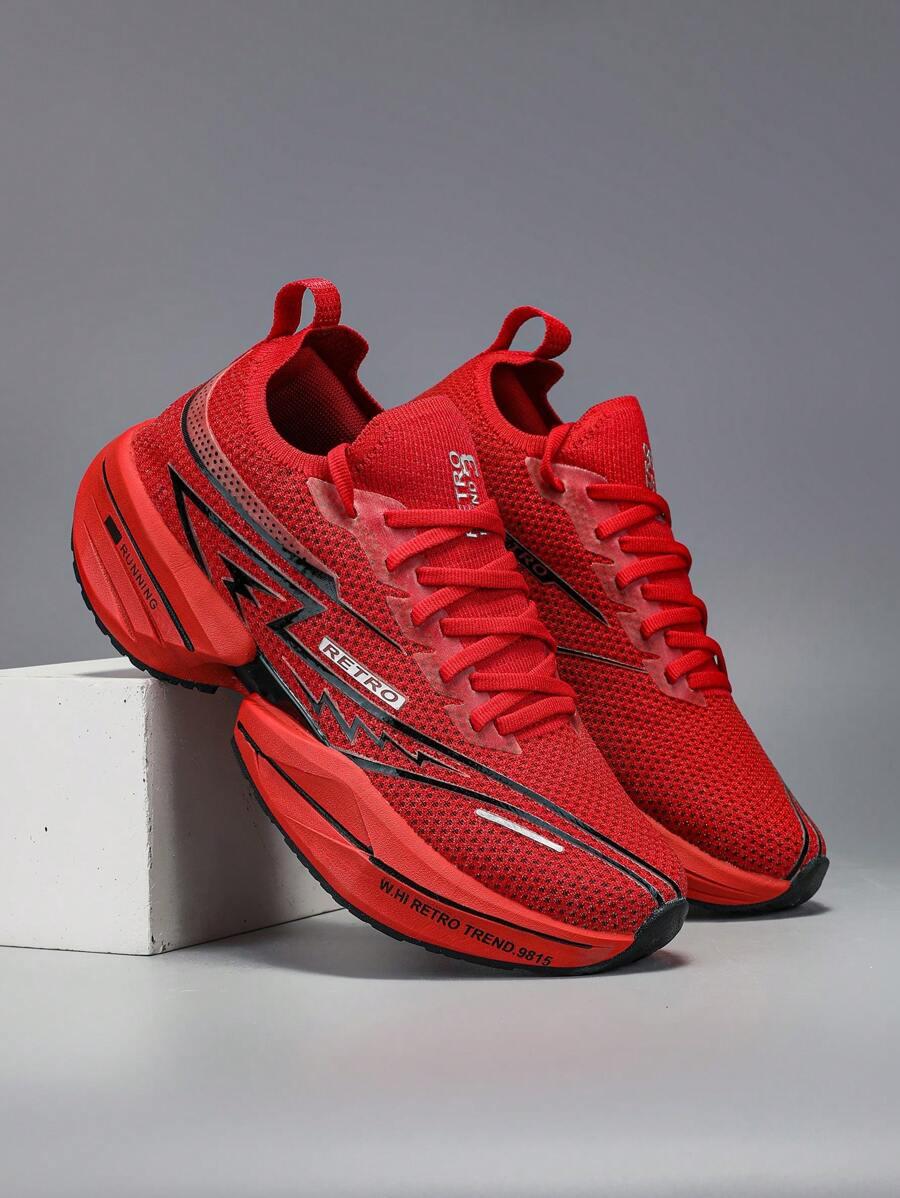 czerwone buty sportowe