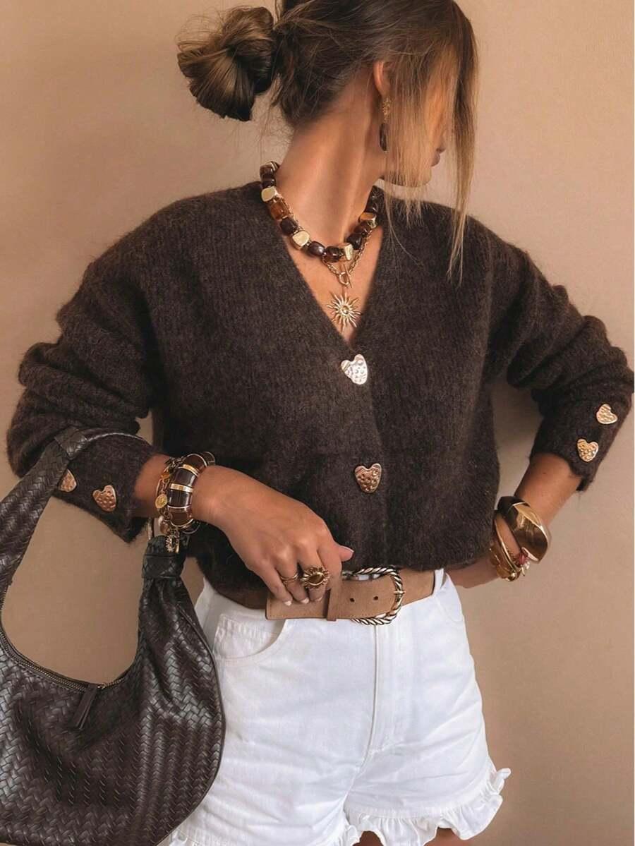 BRĄZOWY SWETER GUZIKI