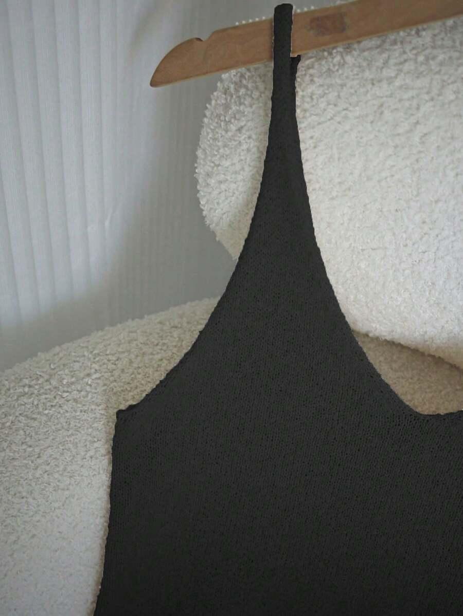 klasyczny dzianinowy czarny top v-neck