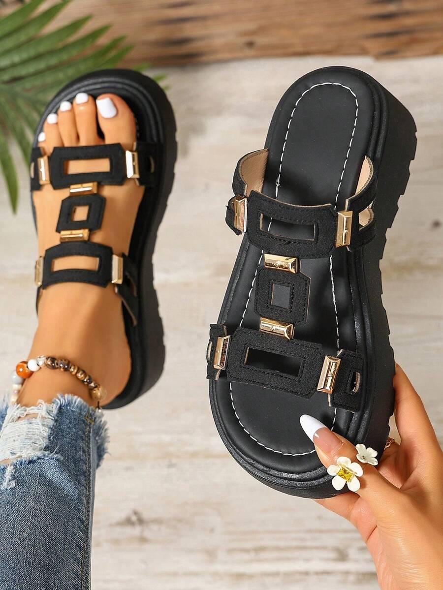 CZARNE KLAPKI CASUAL