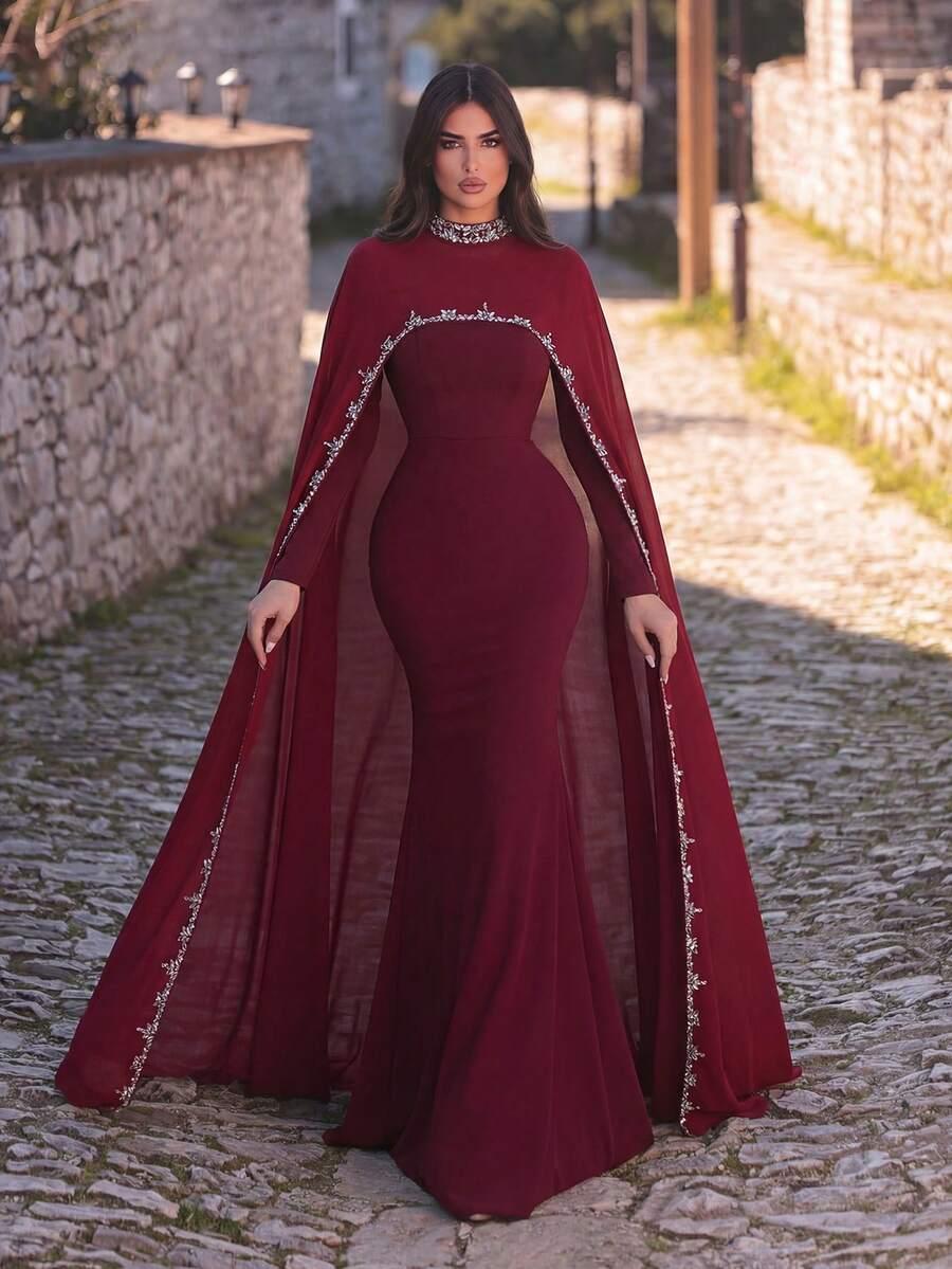 bordowa maxi sukienka zdobienie