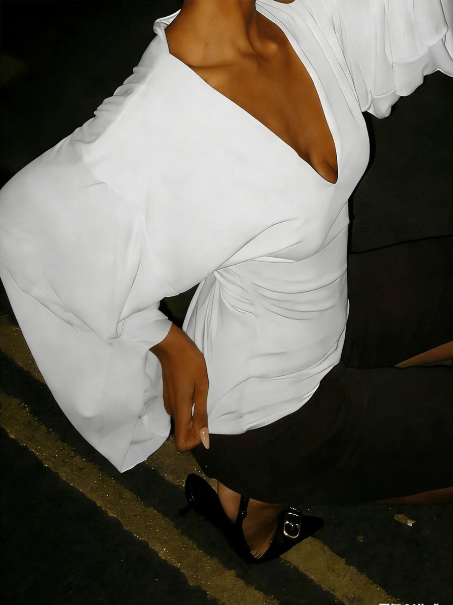 BIAŁA BLUZKA V-NECK