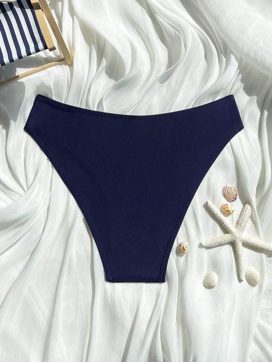 DÓŁ OD BIKINI