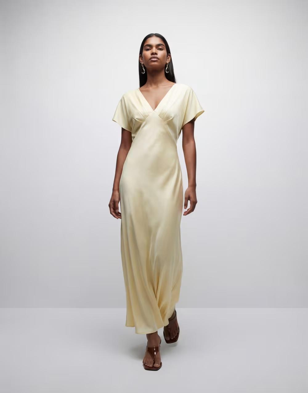 SATYNOWA MAXI SUKIENKA V-NECK