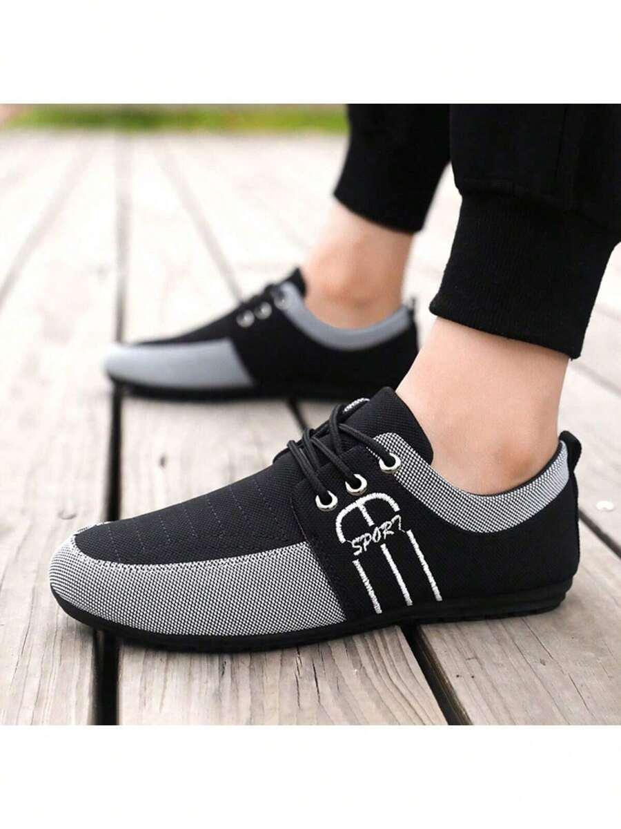 sznurowane buty sportowe