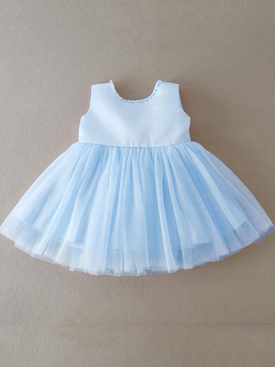 niebieska sukienka tiul