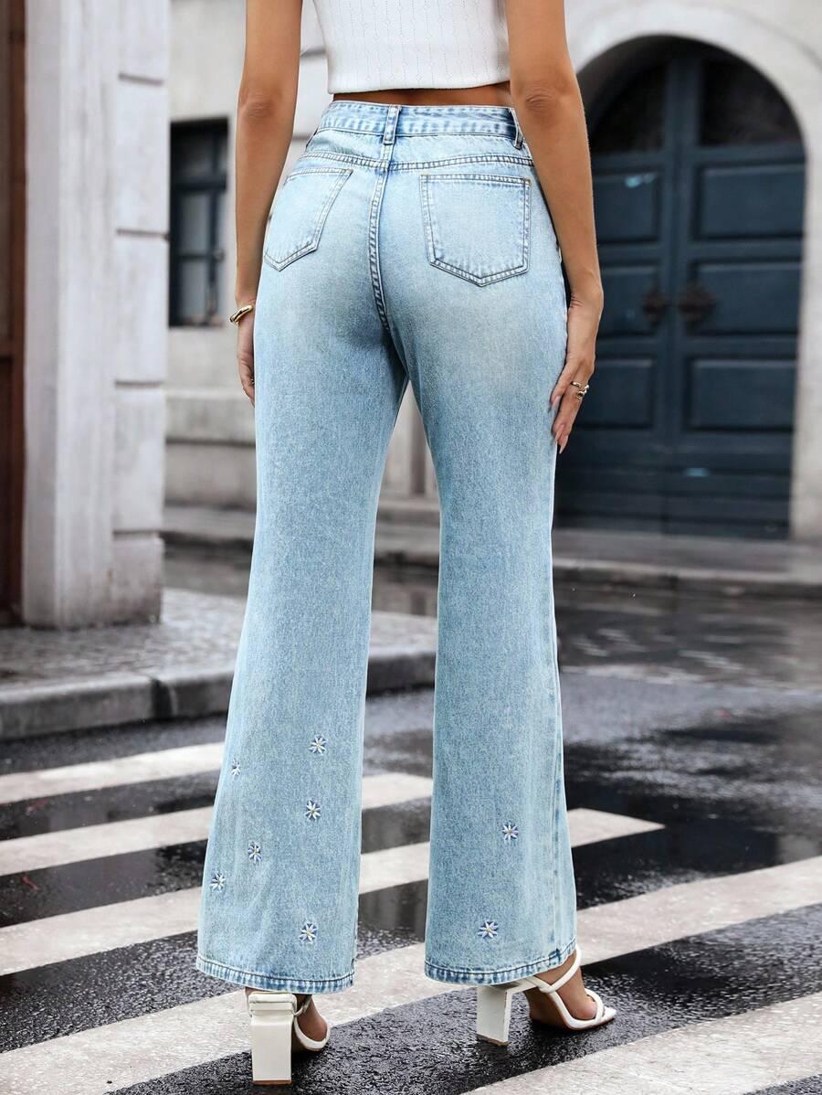 niebieskie jeansy kwiaty
