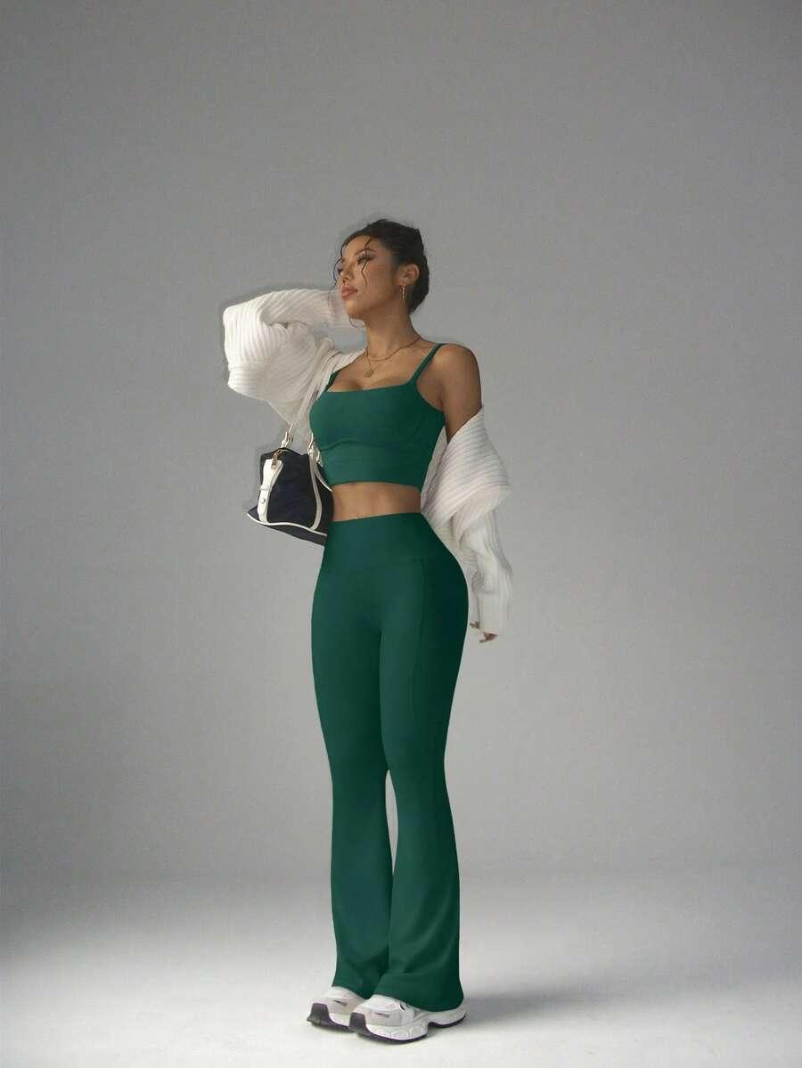 zielone sportowe legginsy