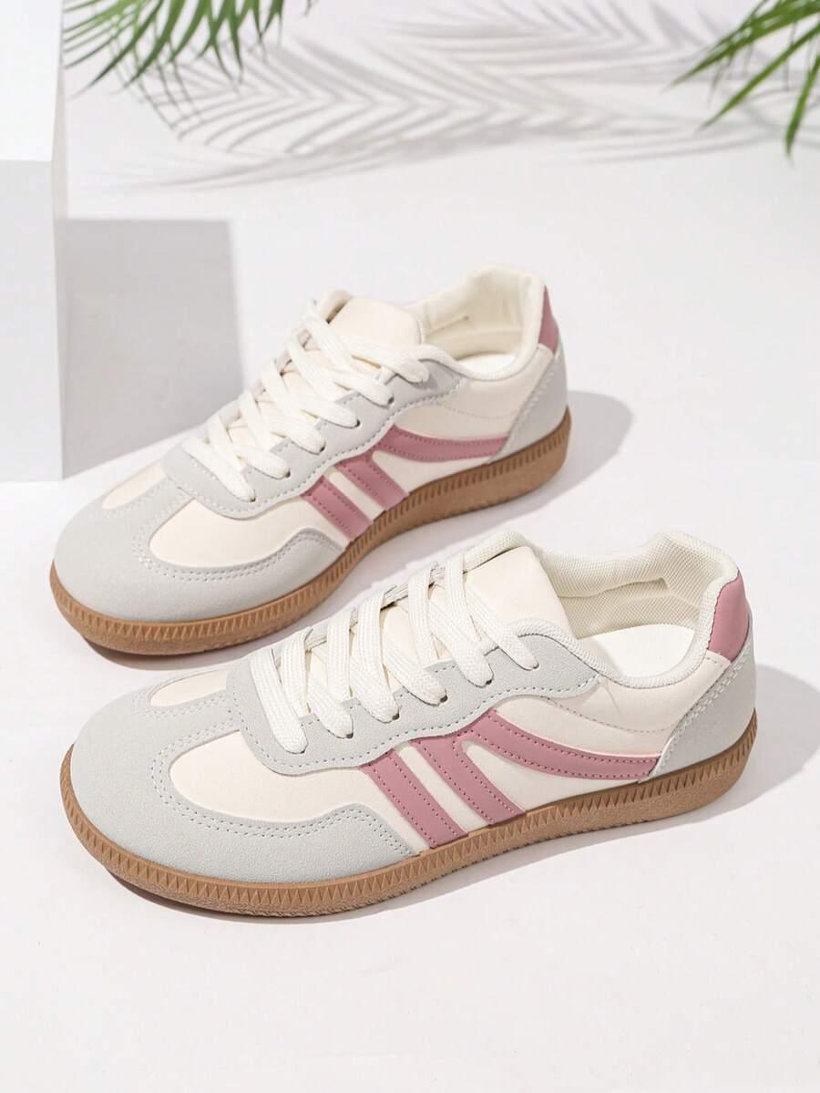 buty sportowe sznurowane
