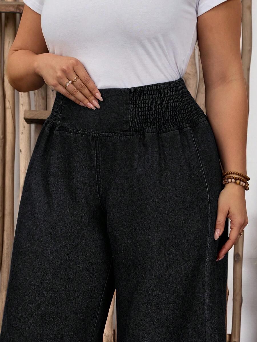 czarne spodnie jeans
