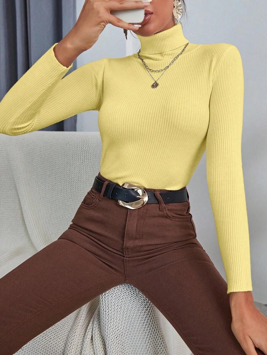 SWETER PRĄŻKI GOLF