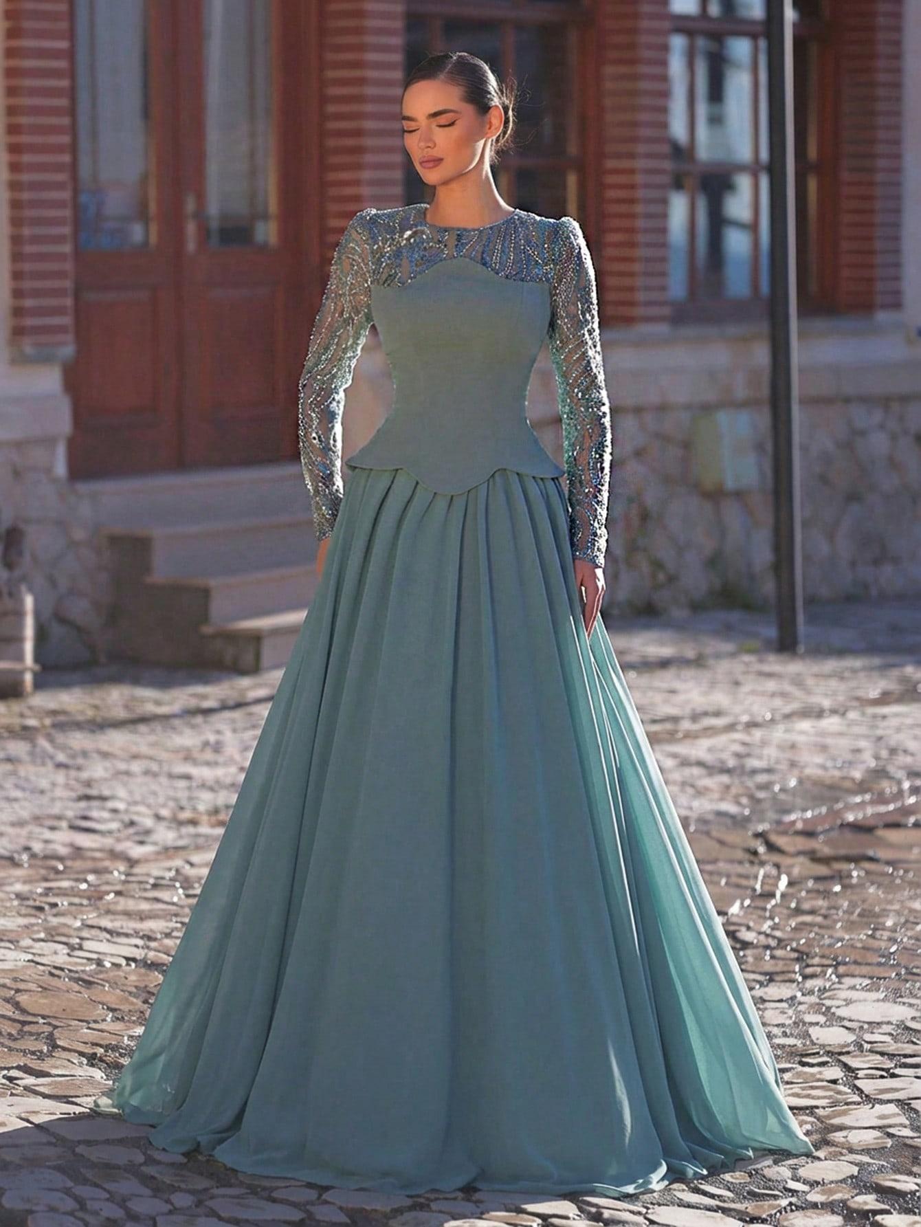 niebieska maxi sukienka